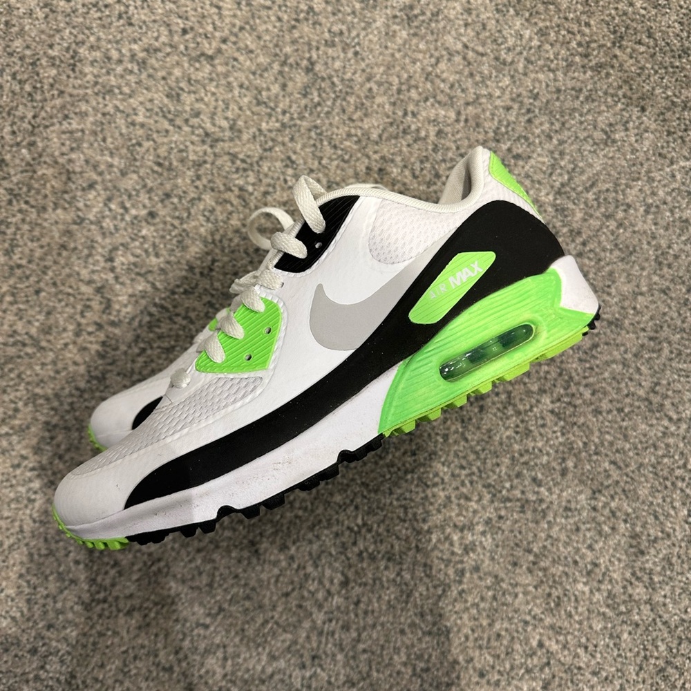 Air Max 90 golf shoe